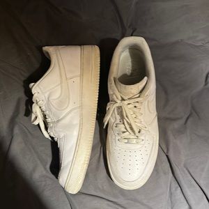 White nike air forces used size 12